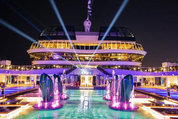 MSC Cruises MSC Virtuosa Atmosphere Pool ©MSC Cruises.jpg